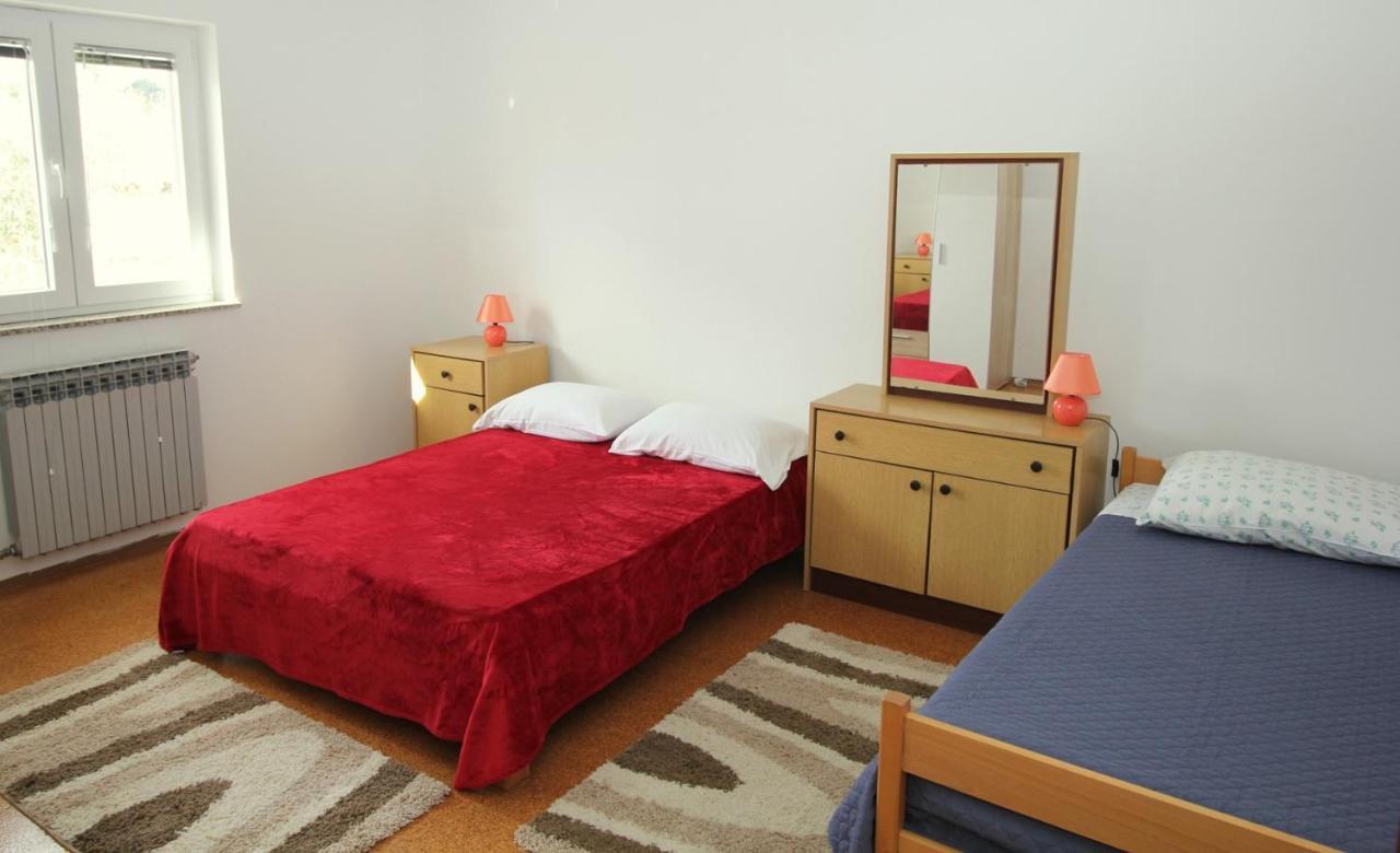 Apartmani Loli Ugljan Exterior photo